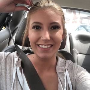 Meet your Posher, Macy